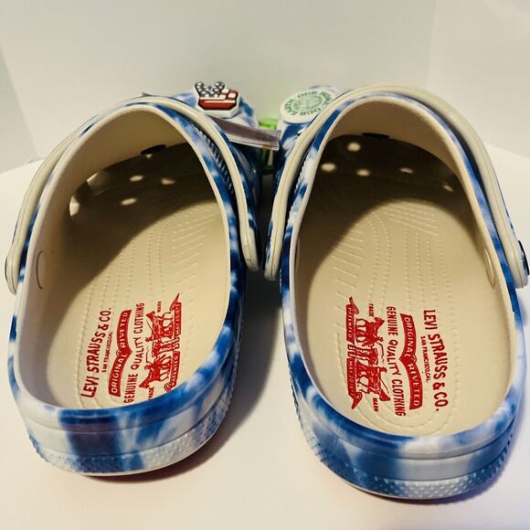Levis X Crocs Classic‎ Clog Blue Tie Dye Men\'s 12 Levi Strauss Peace Love Charms main image 10